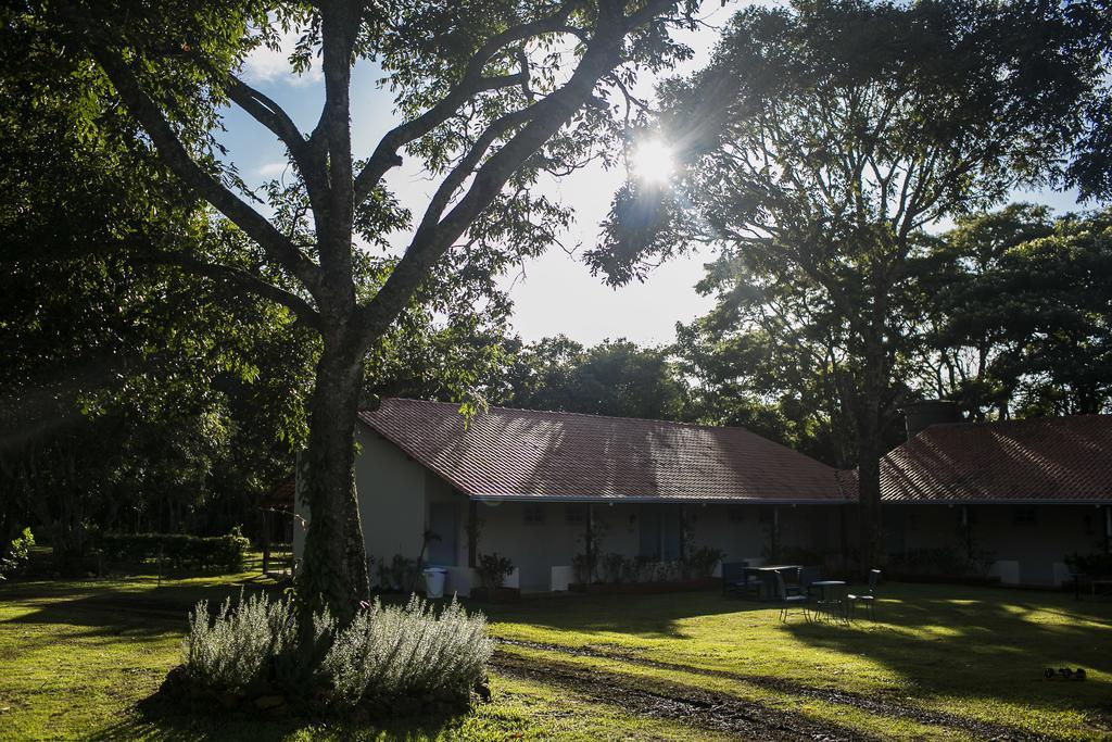 Bosque Da Neblina Hotel Chapada dos Guimarães Exterior foto
